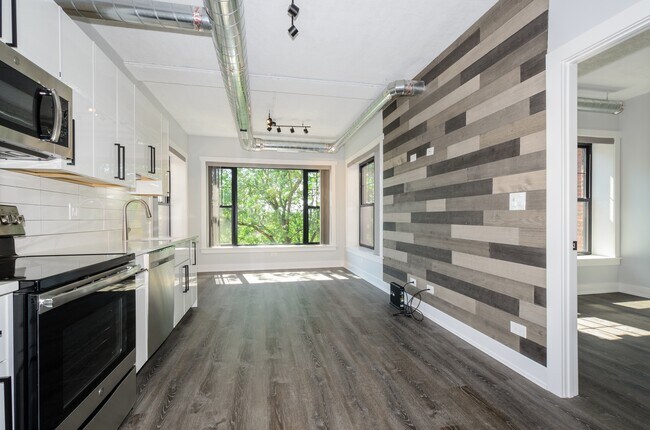 Foto del edificio - 7645 N Sheridan Rd