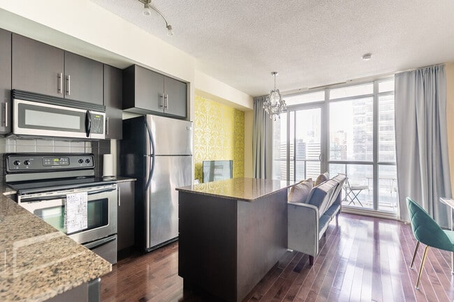 Building Photo - 55 Lake Shore Blvd W