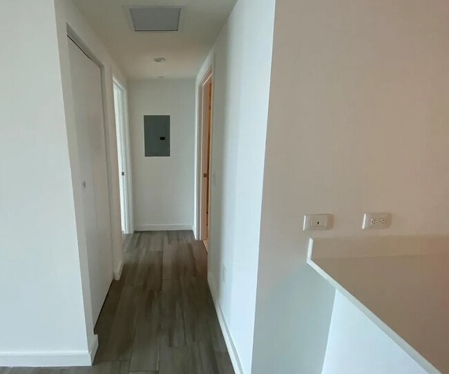 Foto del edificio - 1100 S Miami Ave