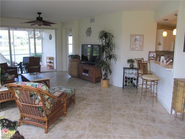 Foto del edificio - 10134 Colonial Country Club Blvd