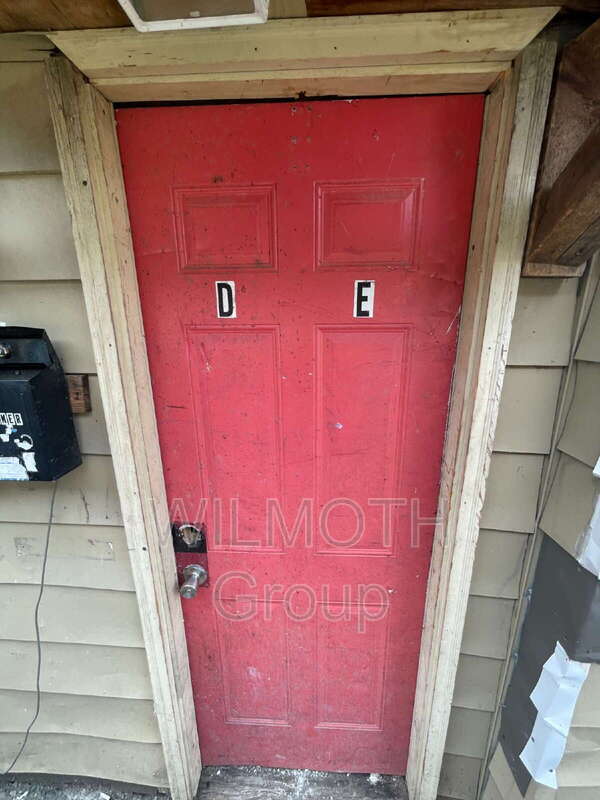 Building Photo - 117 E Palmer St