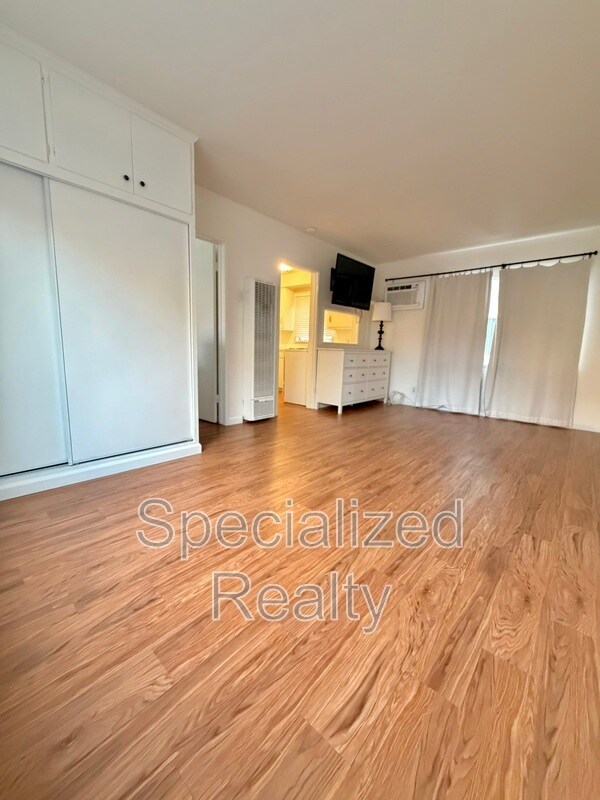 Foto del edificio - 438 Arden Ave