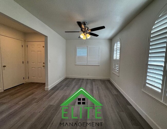 Building Photo - Charming Single-Story Home in the Heart of...