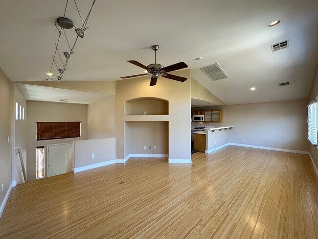 Foto del edificio - Canyon Trail at Rhodes Ranch