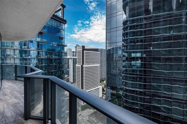 Foto del edificio - 801 S Miami Ave