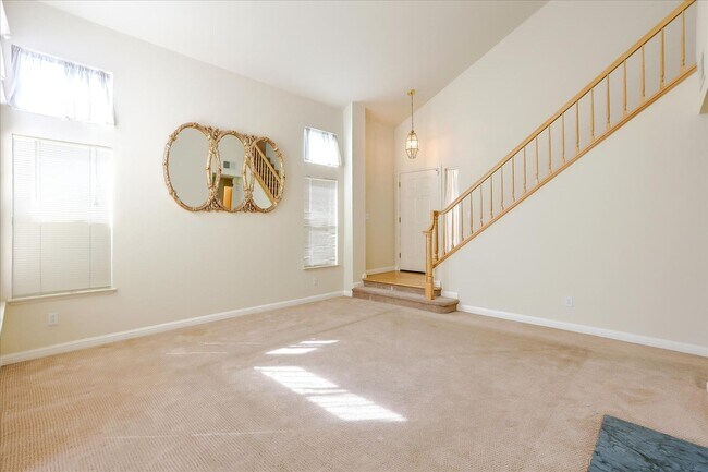 Building Photo - Seven Springs Home Available Now