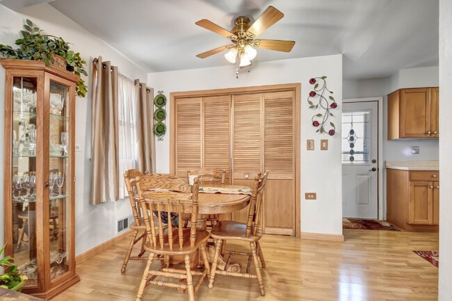 Foto del edificio - 5710 82nd St