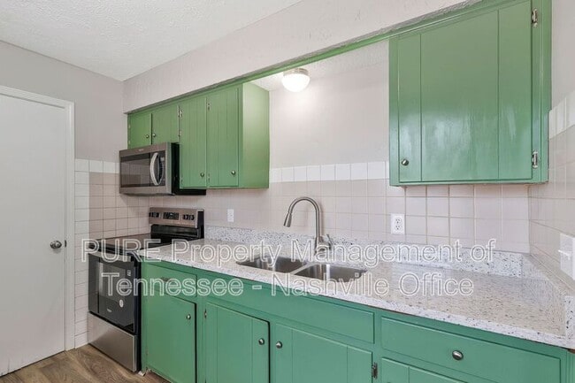 Photo - 215C Prince Ave House