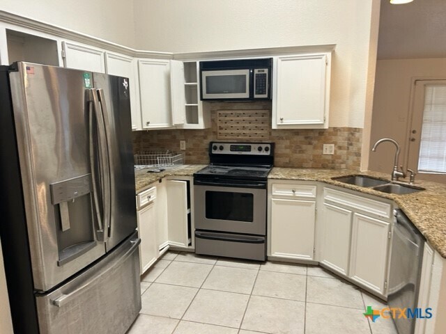 Building Photo - 403 E Hogan Dr