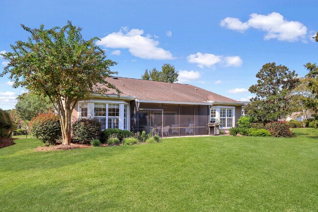 Building Photo - 5 Lacebark Ln