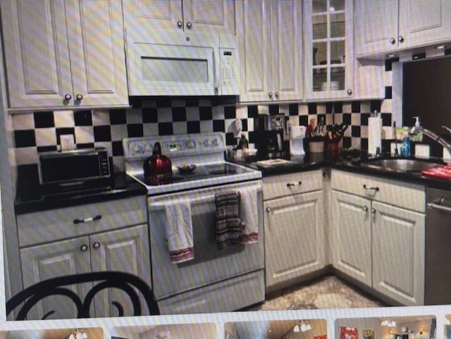 Primary Photo - 15234 Lakes of Delray Blvd