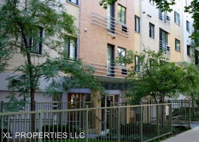 Foto del edificio - 5423 N Winthrop Ave