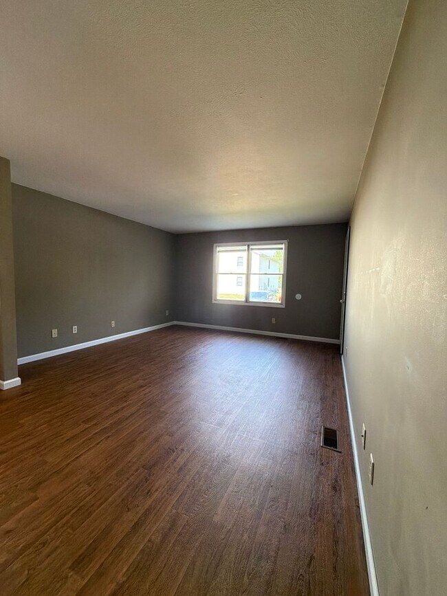 Foto del edificio - 218 Stonewall Ct