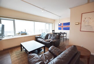 Building Photo - 555 E William St