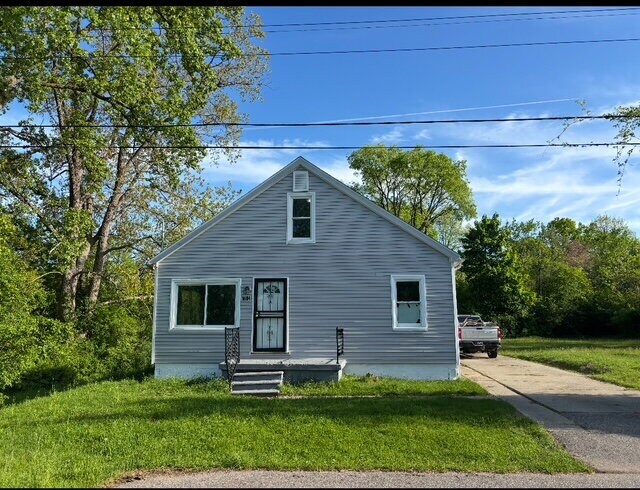 Foto principal - 1404 E Kurtz Ave