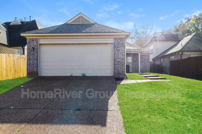 Foto del edificio - 7392 Macon Rd