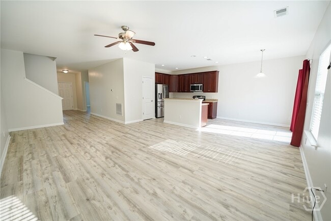 Foto del edificio - 109 Savannah Ln