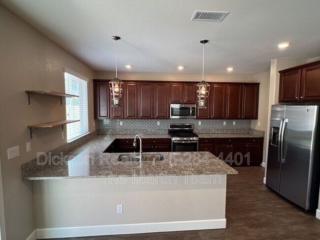 Building Photo - 9750 Pachuca Dr