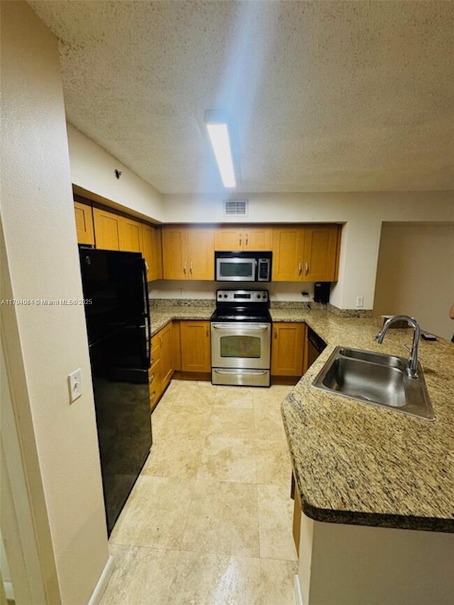 Foto del edificio - 3131 Clint Moore Rd