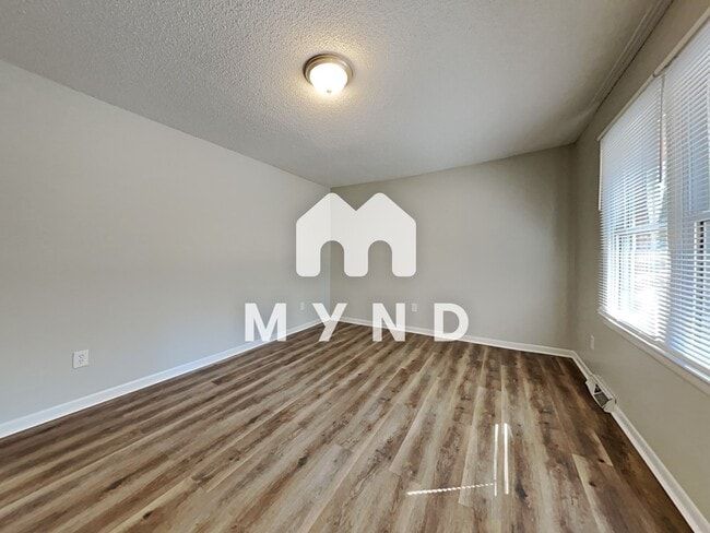 Building Photo - 7121 Riley Hill Rd
