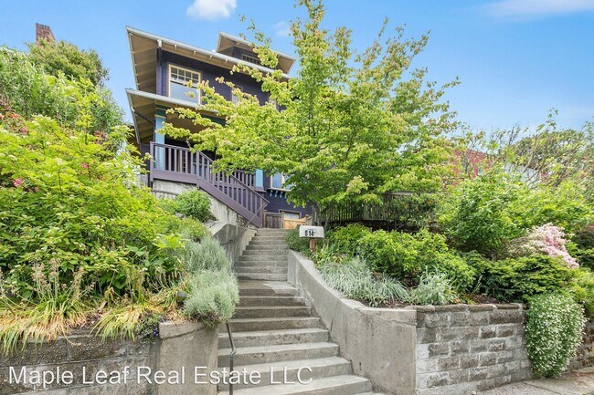 Foto del edificio - 4 br, 2 bath House - 814 29th Ave