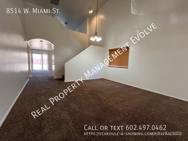 Building Photo - Miami is Move-in Ready!