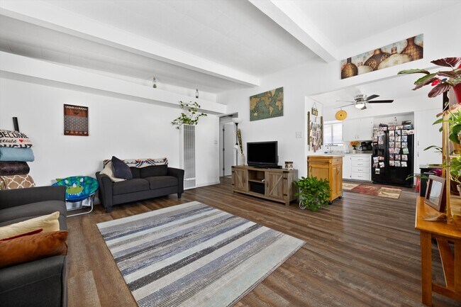 Foto del edificio - 2924 Claire St