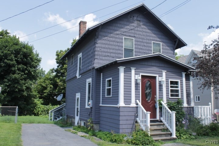 Primary Photo - 375 Pawling St
