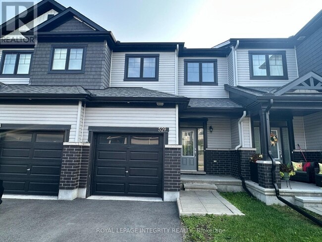 Building Photo - 529 Enclave Ln
