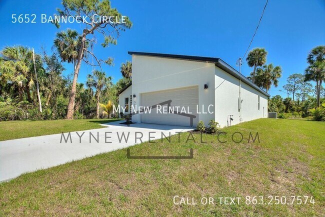 Foto del edificio - 5652 Bannock Cir