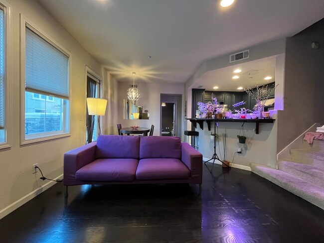 Foto del edificio - 3401 Monaghan St