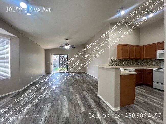 Building Photo - 10159 E Kiva Ave