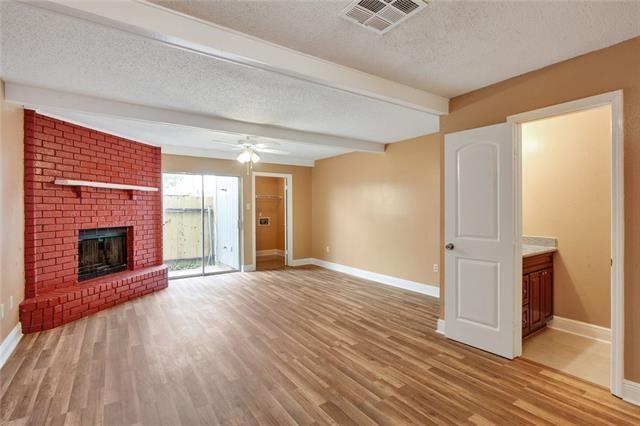 Foto del edificio - 63 Carriage Ln