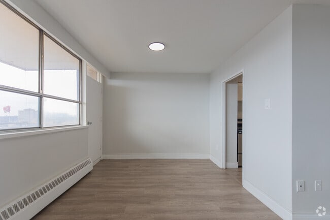 1 chambre, 1 salle de bain - 79 m² - Salle à manger - Centennial Towers