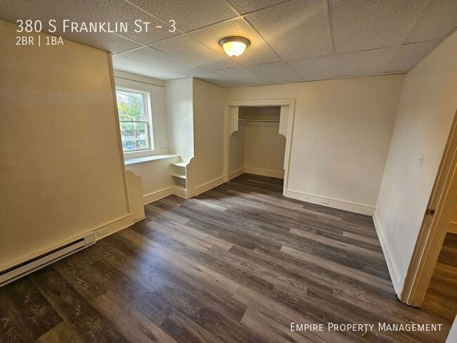 Building Photo - 380 S Franklin St