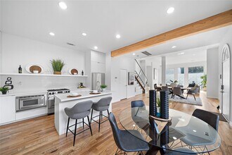 Building Photo - 2437 North Blvd