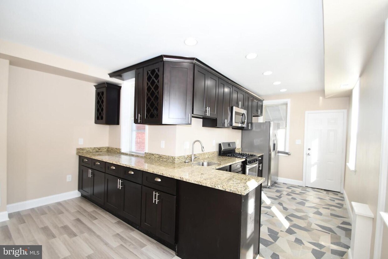 Foto principal - 525 Rappolla St