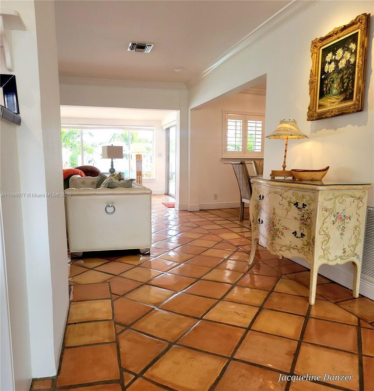 Foto del edificio - 2781 NE 23rd Ct