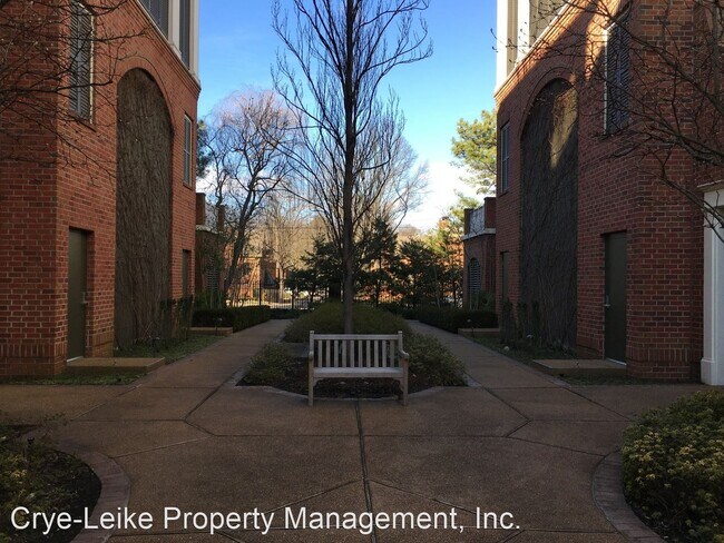 Foto del edificio - 2 br, 2 bath House - 5194 Lexington Club C...