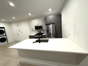Building Photo - 611 Fagley St