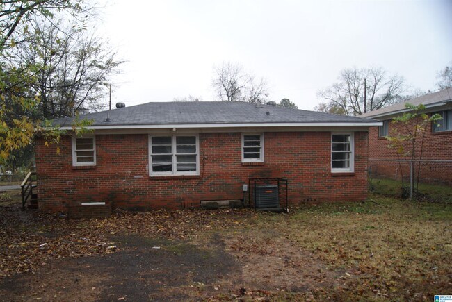 Foto del edificio - 4324 43rd Ave N