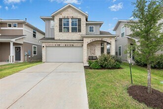 Building Photo - 10813 Sentinel Dr