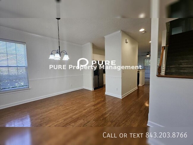 Foto del edificio - 2878 Sweetleaf Ln