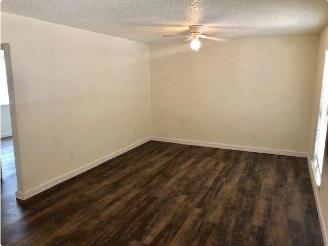 Foto del edificio - 8127 Stonehurst St
