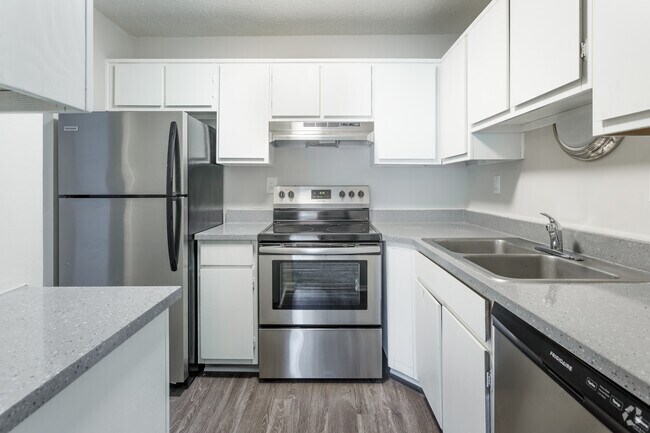1 BR, 1 BA - Huron Premier Level Finishes - The Waverly on the Lake
