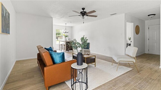Building Photo - Ready for move in