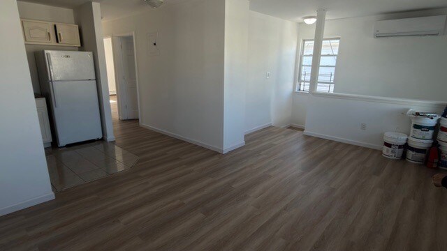 Foto del edificio - 6951 Almeda Ave