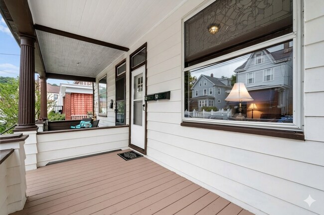Building Photo - 13 Vilsack St
