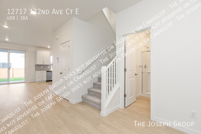 Foto del edificio - 12717 172nd Ave Ct E