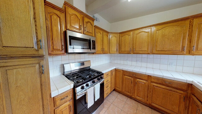 Foto del edificio - 1155 Bieber Ave